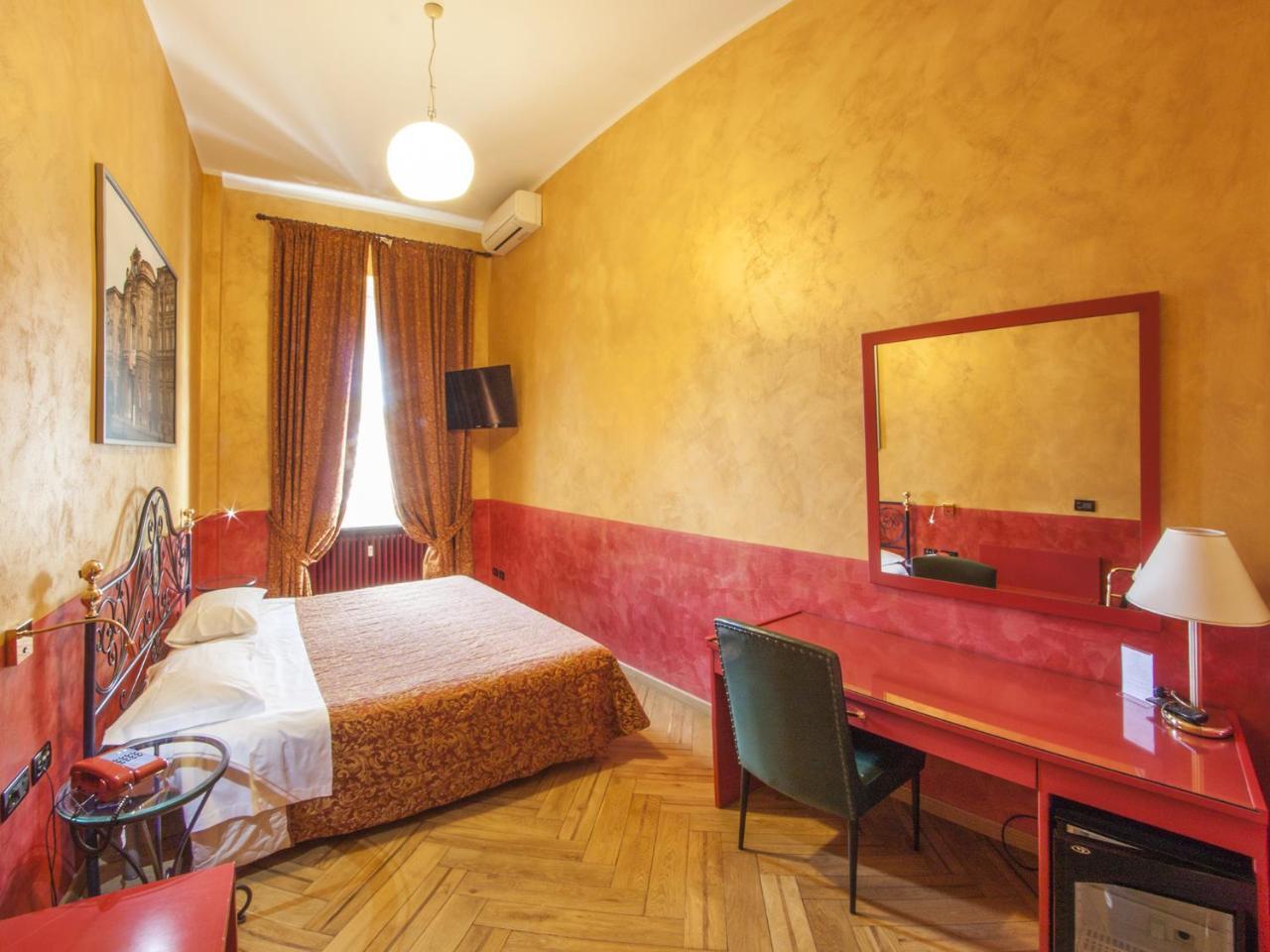 Artua'&Solferino Hotel Turin Exterior photo
